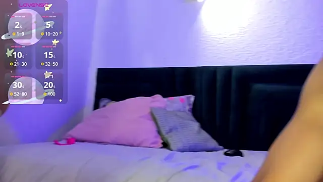 Snapshot of JennMuriel_ chatting on October 6, 12:57 pm JennMuriel  online show from October 6, 12:57 pm