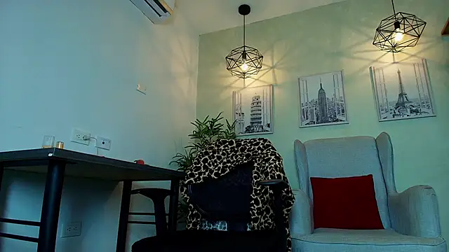  Victoria Collins online show from February 5, 11:26 am