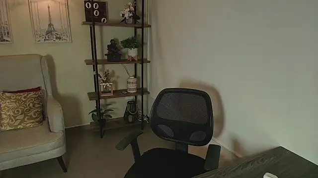  Victoria Collins online show from June 8, 10:48 am