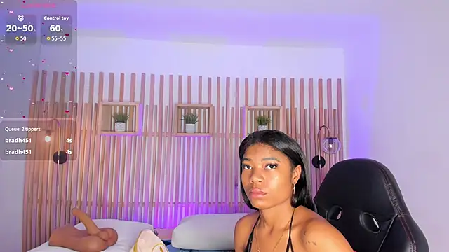 Snapshot of ciara_blake chatting on February 16, 7:43 pm ciara blake online show from February 16, 7:43 pm