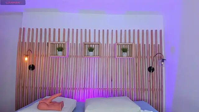 Snapshot of ciara_blake chatting on March 28, 7:35 pm ciara blake online show from March 28, 7:35 pm