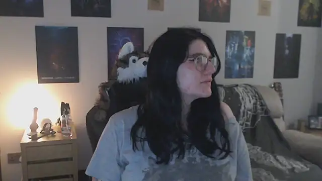 Snapshot of GothSuccubusBabe chatting on September 20, 1:28 am GothSuccubusBabe online show from September 20, 1:28 am