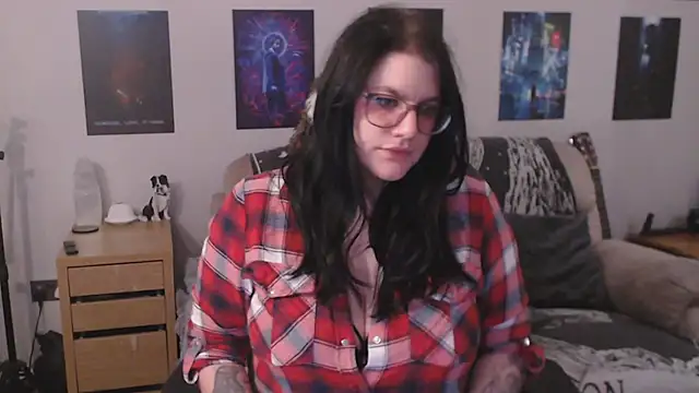 GothSuccubusBabe online show from November 12, 5:02 pm