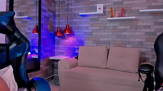 DixyPalmer online show from October 12, 8:02 am