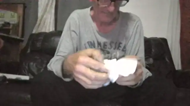 Lovyourpuss online show from June 26, 1:48 pm