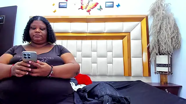 Exoticbigmandy online show from March 12, 2:45 pm