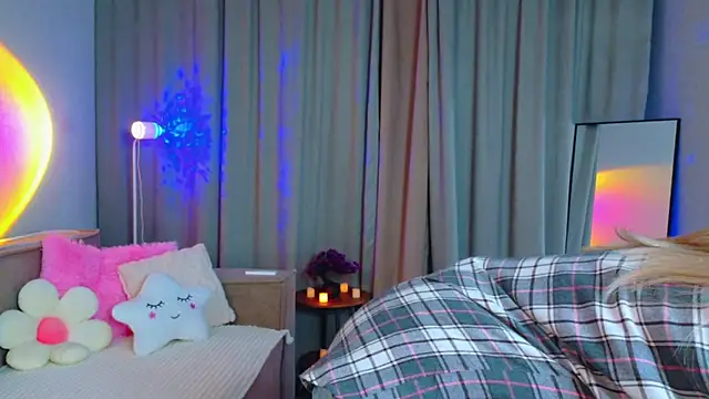 StarrShinee online show from November 14, 1:48 am