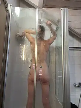 Snapshot of LucyLingerie78 chatting on October 24, 2:57 pm LucyLingerie78 online show from October 24, 2:57 pm