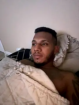 Snapshot of El_matatan_XD123 chatting on November 25, 6:02 am El matatan XD123 online show from November 25, 6:02 am