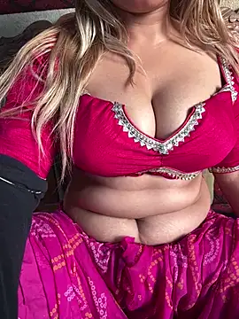 CANDY-3 online show from November 7, 10:15 am