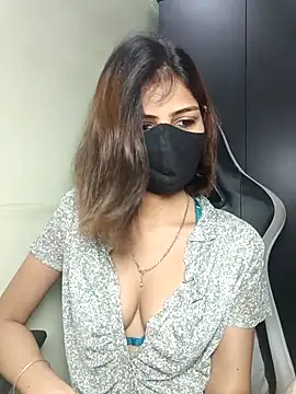 Isha Sax online show from October 1, 7:14 am