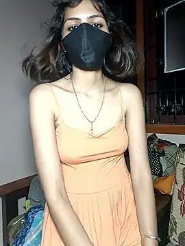 Isha Sax online show from October 7, 8:06 pm