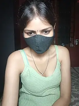 Isha Sax online show from October 30, 7:03 pm