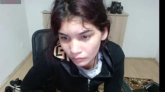 MalloryMyers online show from November 8, 8:29 pm