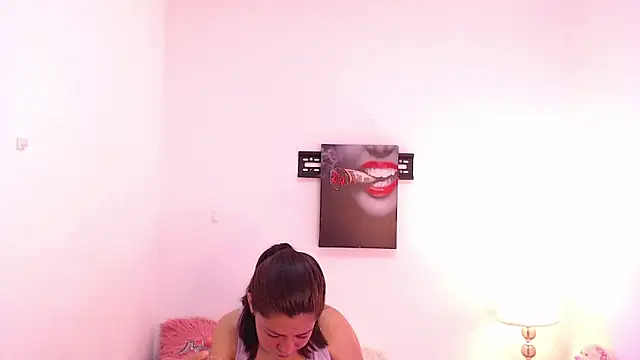 renataj online show from November 15, 9:39 am