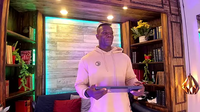 MarcusBlack  online show from June 22, 12:02 pm