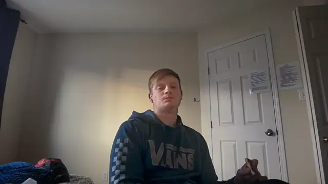 lustylyndon online show from March 22, 12:47 am