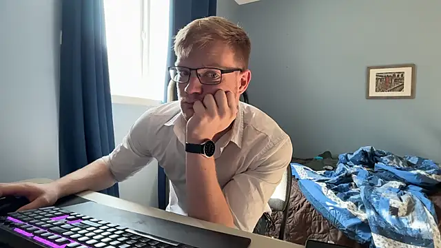 lustylyndon online show from May 26, 3:19 pm