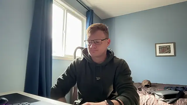 lustylyndon online show from June 13, 4:16 pm