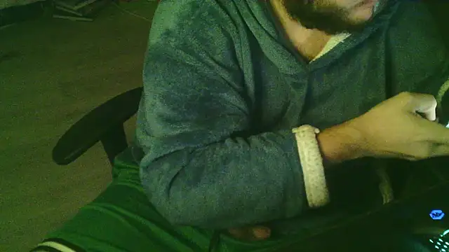 Snapshot of matlecoq2 chatting on October 31, 11:28 pm matlecoq2 online show from October 31, 11:28 pm