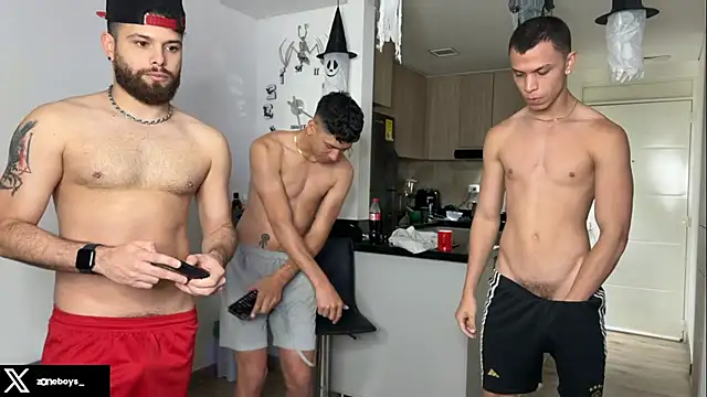 zoneboys online show from October 24, 11:56 pm