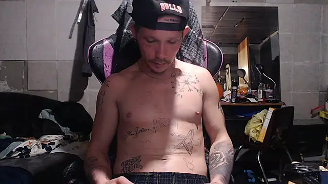 mastertrap online show from December 1, 5:34 am