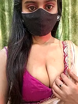 Aanya hotty online show from January 18, 4:44 pm