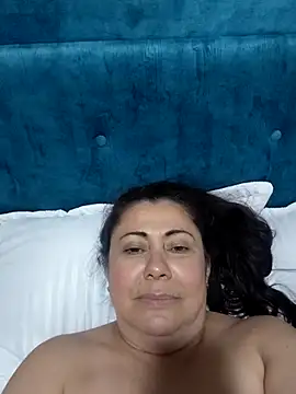 EmmaJhomson online show from June 17, 1:08 am