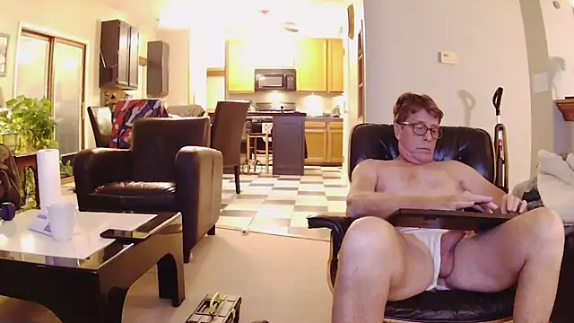 jocoff1 online show from October 18, 11:27 pm