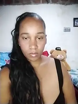 Snapshot of EbonyHorrny chatting on October 6, 3:48 am EbonyHorrny online show from October 6, 3:48 am