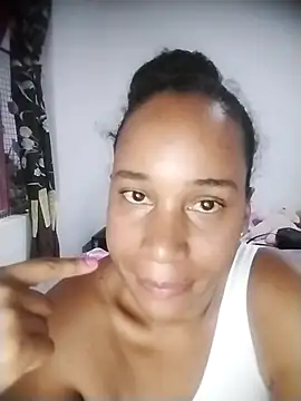 Snapshot of EbonyHorrny chatting on October 28, 10:01 pm EbonyHorrny online show from October 28, 10:01 pm