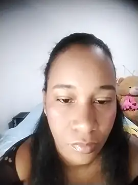 Snapshot of EbonyHorrny chatting on November 11, 1:33 pm EbonyHorrny online show from November 11, 1:33 pm