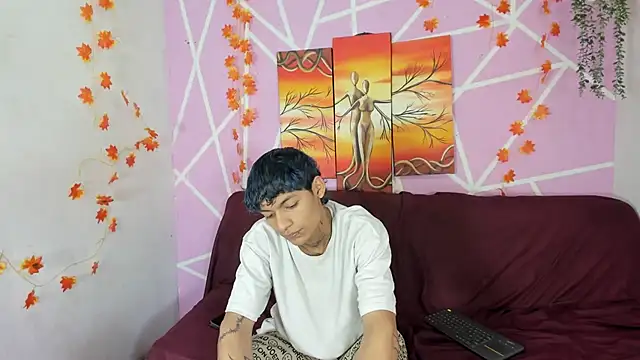 Snapshot of Bastian_boyshot77 chatting on September 18, 2:19 pm Bastian boyshot77 online show from September 18, 2:19 pm