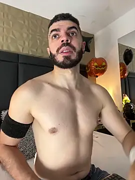 Snapshot of AxelThompson_ chatting on October 20, 11:54 am AxelThompson  online show from October 20, 11:54 am