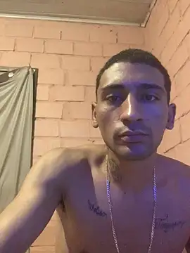 dotado22cmpoa online show from March 25, 3:34 am