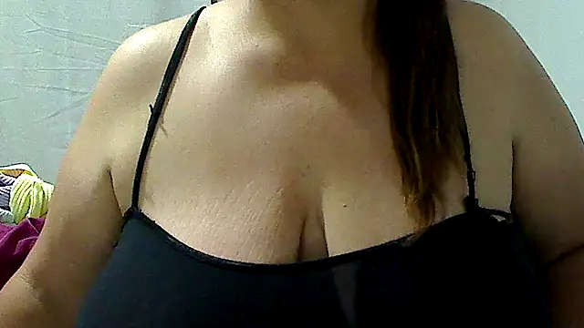 luciana69hot online show from April 16, 10:56 pm
