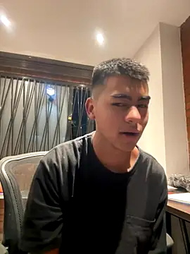 Snapshot of _Alex_martinez_ chatting on October 16, 1:17 am Alex martinez online show from October 16, 1:17 am