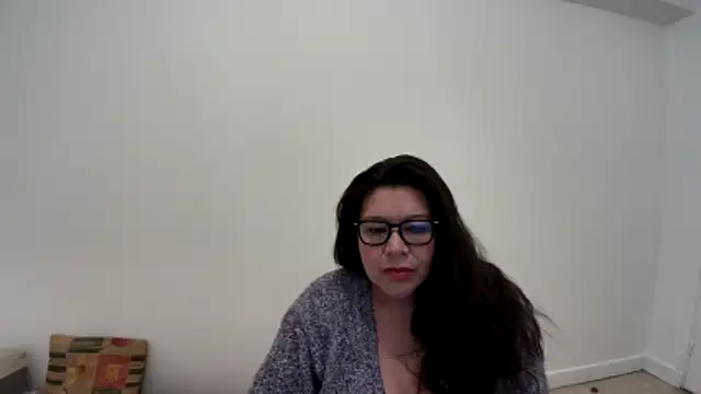 salome2025 online show from February 14, 5:43 pm