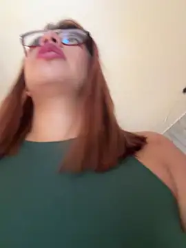 sara calderon online show from March 7, 1:30 pm