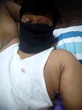 rockyu845 online show from March 24, 6:13 pm