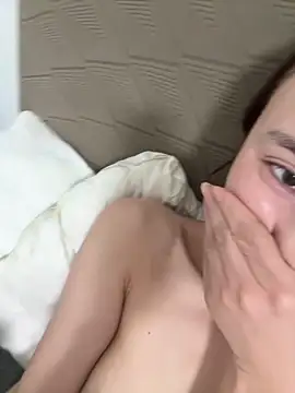 uulove521 online show from September 23, 7:06 pm