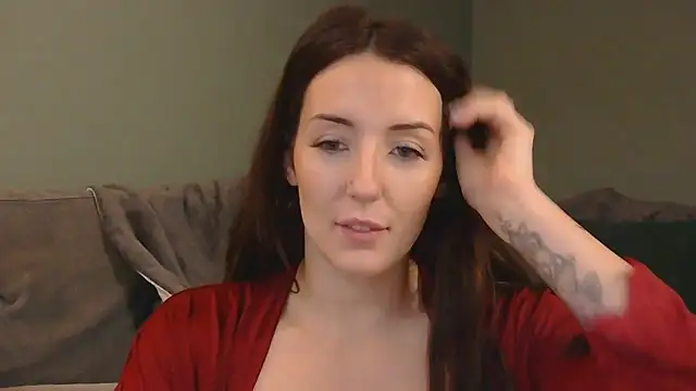 Snapshot of ivy-anne chatting on December 15, 9:02 am ivy-anne online show from December 15, 9:02 am