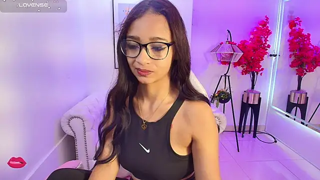 Snapshot of Katty_rounds chatting on October 9, 12:47 pm Katty rounds online show from October 9, 12:47 pm