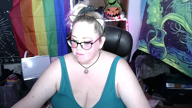 Kinky Witch online show from June 10, 12:22 am
