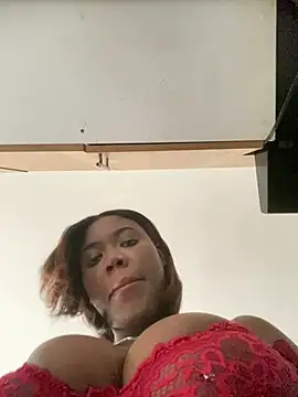 Snapshot of Alexia_24 chatting on April 8, 7:36 pm Alexia 24 online show from April 8, 7:36 pm