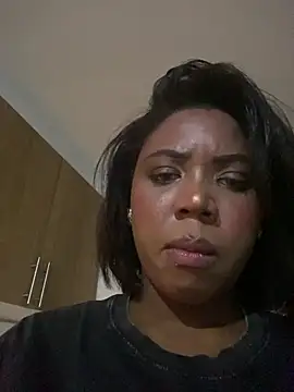 Snapshot of Alexia_24 chatting on June 7, 3:32 am Alexia 24 online show from June 7, 3:32 am