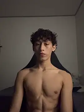 Snapshot of velvet_skyn chatting on September 30, 4:06 am velvet skyn online show from September 30, 4:06 am