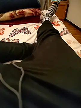 Snapshot of kulliguy chatting on September 19, 8:09 pm kulliguy online show from September 19, 8:09 pm