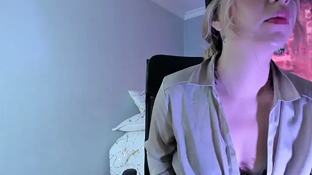 Pamela Squirtt online show from December 19, 2:46 pm