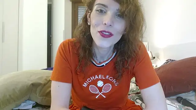 Snapshot of refem9 chatting on September 21, 3:13 pm refem9 online show from September 21, 3:13 pm